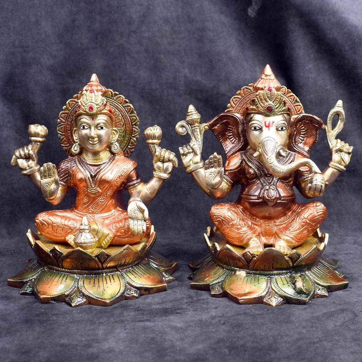 7.5 Inch Lakshmi Ganesha Statue in Brass